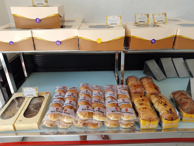 Opinii despre HOLLAND BAKERY BERINGIN RAYA în Kota Bandar Lampung - Gastronomi dan perhotelan