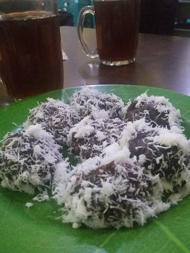 Opinii despre Kapurung Kasuari în Kota Makassar - Gastronomi dan perhotelan