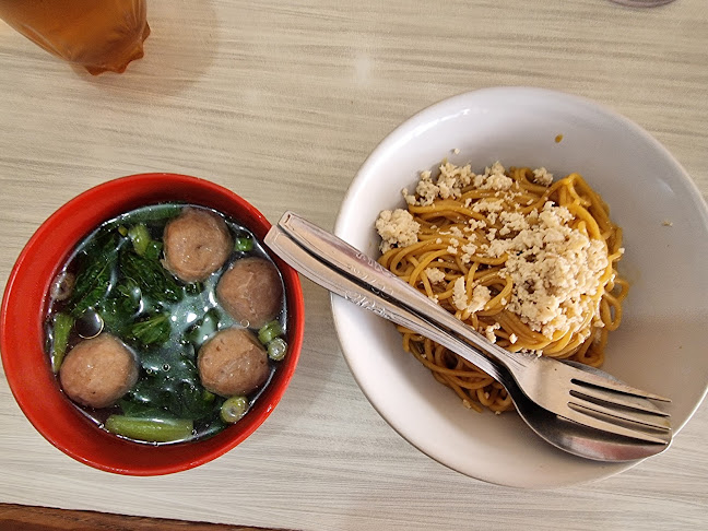 Opinii despre Mie Baso Sari Rasa Hz în Kab. Tasikmalaya - Gastronomi dan perhotelan