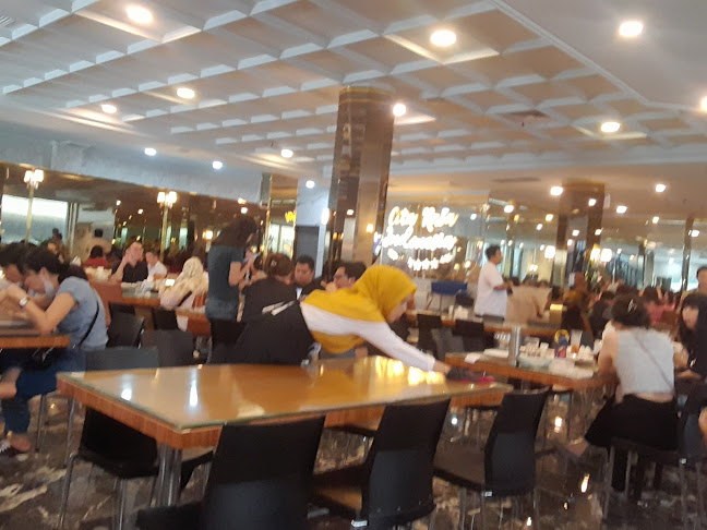 Opinii despre Restoran Miramar în Kota Medan - Gastronomi dan perhotelan