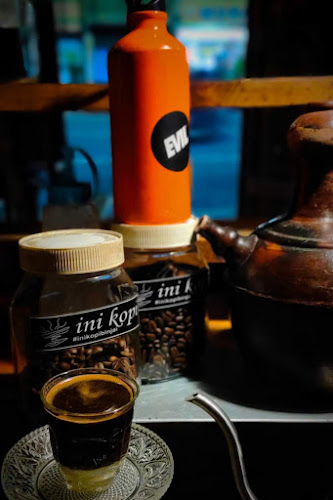 Opinii despre ini kopi binjai în Kota Binjai - Gastronomi dan perhotelan