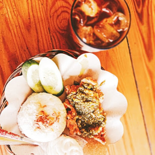 Comentarii opinii despre Plat G Cafe Reborn