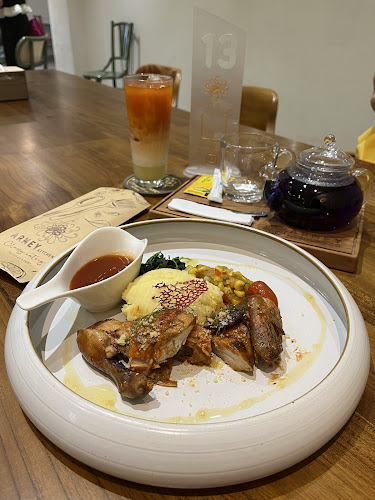 Armey Kitchen & Flowershop - Gastronomi dan perhotelan