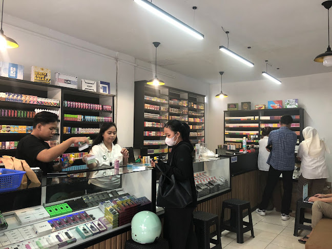 Opinii despre TwoneVape Limo Depok în Kota Depok - Gastronomi dan perhotelan