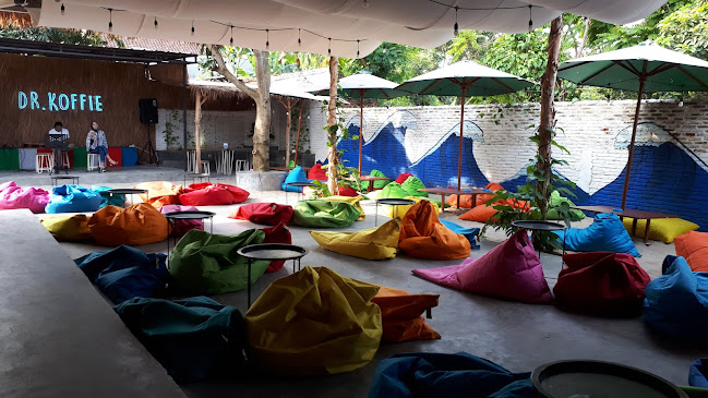 Dr.KOFFIE HQ