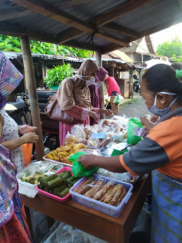 Kios Bu Rukiyem Pasar Tamansari