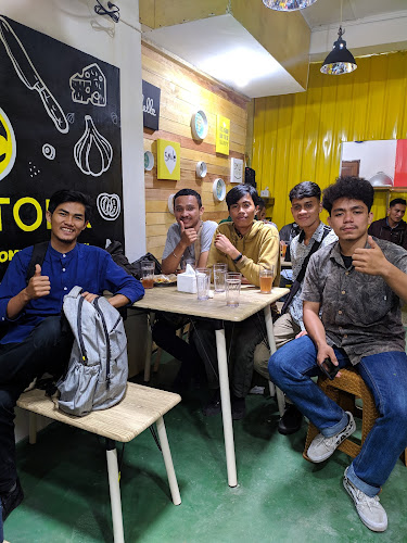 Comentarii opinii despre Ayam Tonk