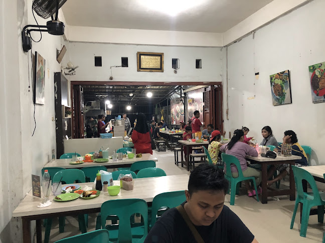 Coto HB’eNG - Gastronomi dan perhotelan