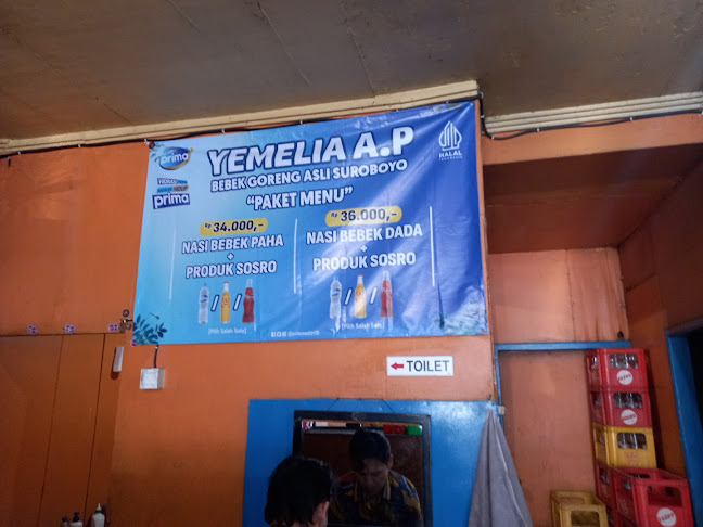 Bebek Yamelia - Gastronomi dan perhotelan