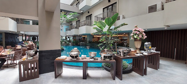 Comentarii opinii despre Teratai Restaurant Savana Hotel & Convention