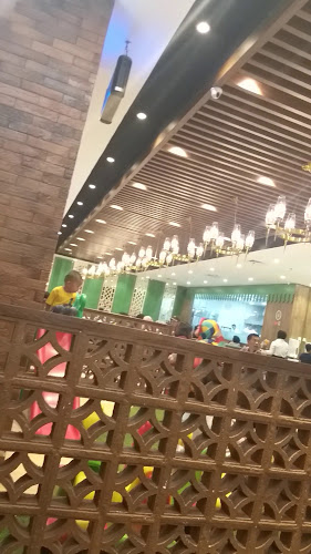 Opinii despre Malaya Cafe Grand Batam în Kota Batam - Gastronomi dan perhotelan