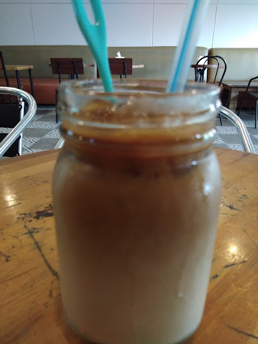 GF76+87C, Jl. Ronggo Warsito, Suka Maju, Kec. Sail, Kota Pekanbaru, Riau 28127