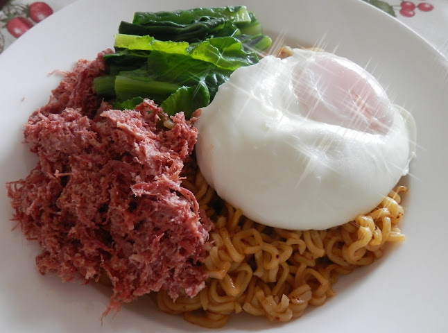 Opinii despre Mimom's Cook and Bake în Kota Depok - Gastronomi dan perhotelan