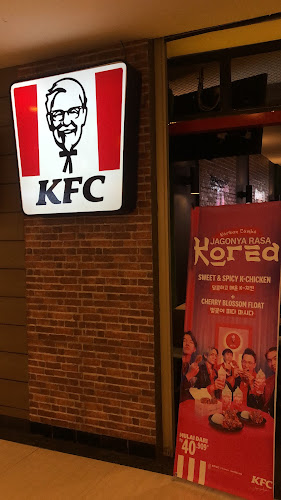 KOMPLEK MEGA MALL, Jl. Jenderal Ahmad Yani, Parit Tokaya, Kec. Pontianak Sel., Kota Pontianak, Kalimantan Barat 78113