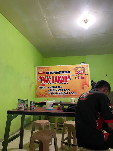 Opinii despre Ketoprak Tegal Pak Bakar în Kota Tegal - Gastronomi dan perhotelan