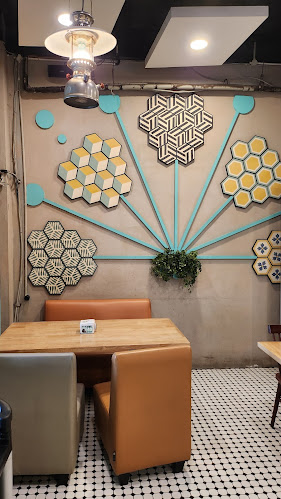 Comentarii opinii despre Coffee Box Palang Merah