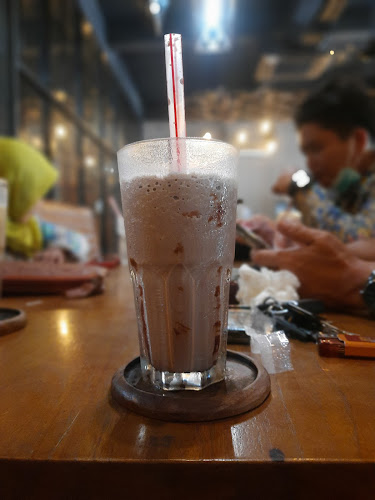 Black On Box - Kota Jayapura