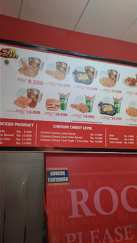 Opinii despre Rocket Chiken Pilau în Kota Palangka Raya - Gastronomi dan perhotelan