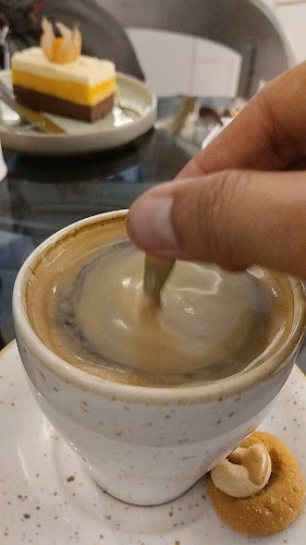 JW Marriott Hotel, Jl. Embong Malang No.85-89, Kedungdoro, Tegalsari, Surabaya, East Java 60261