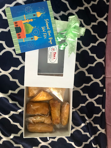 Tien's Cake and Bakery - Gastronomi dan perhotelan