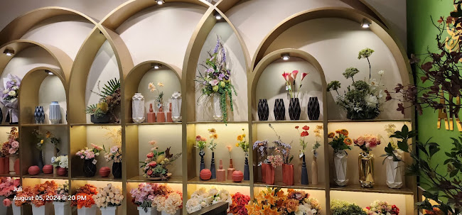 Armey Kitchen & Flowershop