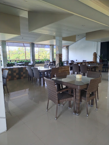 Twins resto - Kota Kupang