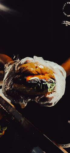 LUCKSBURGERS - Kota Gorontalo