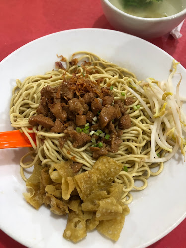 Opinii despre Mie Ayam Aloi în Kota Palembang - Gastronomi dan perhotelan