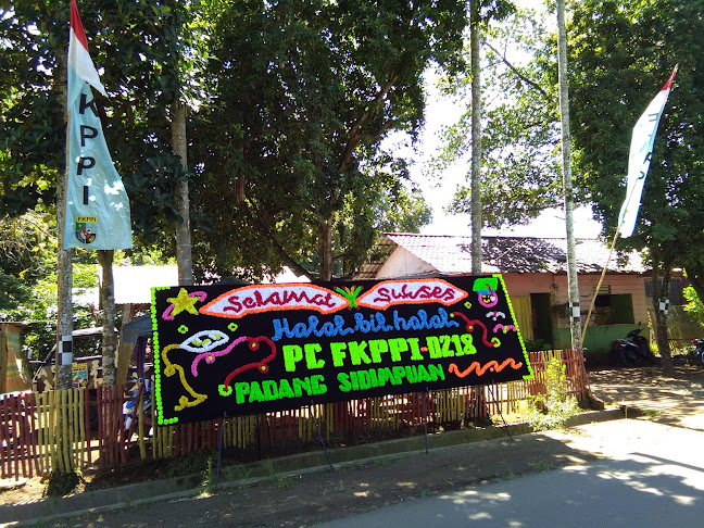 Opinii despre Lesehan Dewi Garden în Kota Padang Sidempuan - Gastronomi dan perhotelan