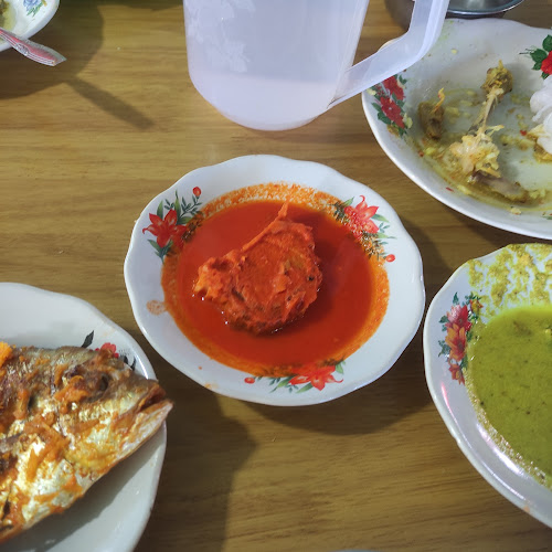 Jalan pinggir pantai gandoriah, Pauh Bar., Kec. Pariaman Tengah, Kota Pariaman, Sumatera Barat 25514