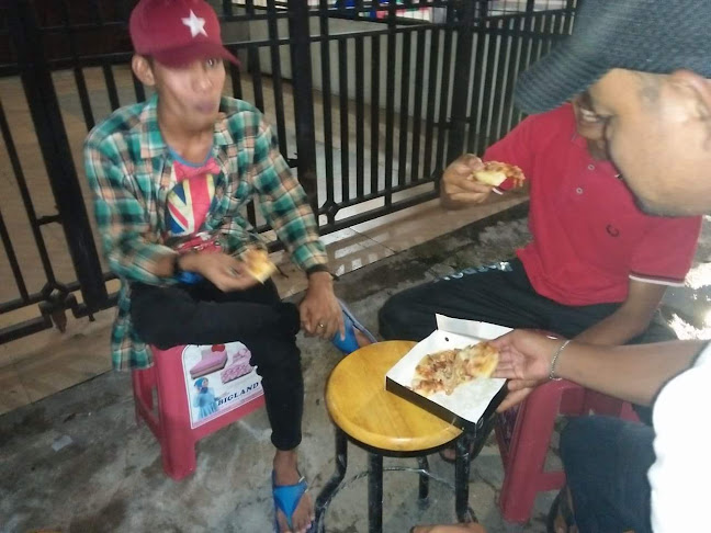 Mr TOM PIZZA - Gastronomi dan perhotelan