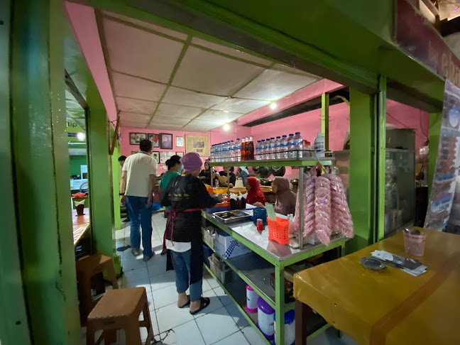 Warung Nasi Ma Eha - Gastronomi dan perhotelan