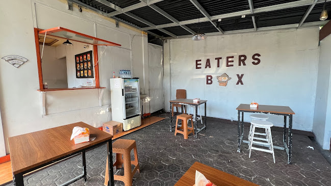 Jl. Stadion No.17, Stadion, Kec. Ternate Tengah, Kota Ternate, Maluku Utara 97712