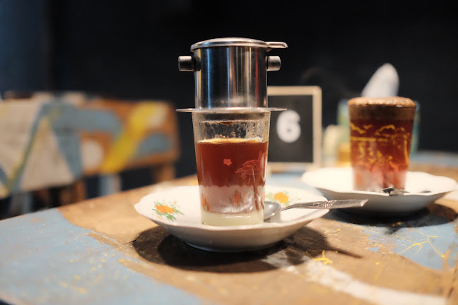 Opinii despre Warung Kopi Imah Babaturan 1 în Kota Bandung - Gastronomi dan perhotelan