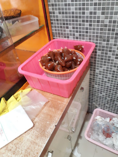 Jalangkote & Lumpia Lasinrang - Gastronomi dan perhotelan