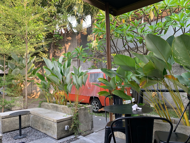 Comentarii opinii despre The Hidden Swargi Coffee Roastery