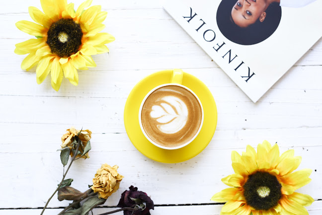 Opinii despre Tak Kunjung Padam Coffee House Surabaya în Surabaya - Gastronomi dan perhotelan