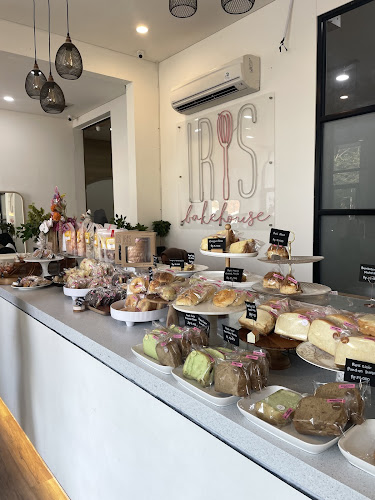 Iris Bakehouse - Gastronomi dan perhotelan