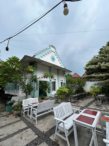 Opinii despre JT.SHINE în Kota Mojokerto - Gastronomi dan perhotelan