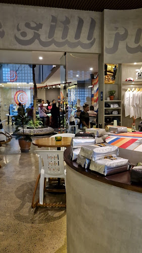 Jl. Trunojoyo No.81, DR. Soetomo, Kec. Tegalsari, Surabaya, Jawa Timur 60264