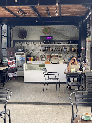 Comentarii opinii despre Resto Kemuning Majapahit