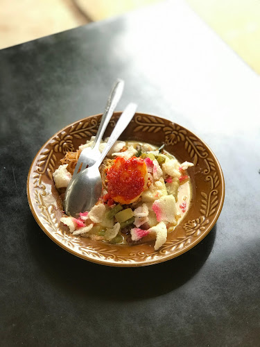 Opinii despre Teras ela în Kota Banda Aceh - Gastronomi dan perhotelan