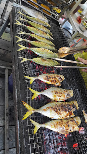 Ikan bakar pondok kuning - Kota Tanjung Pinang