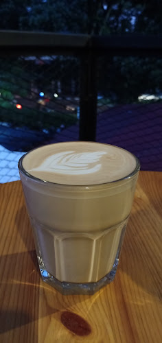 Jl. Dayang Sumbi No.10, Lb. Siliwangi, Kecamatan Coblong, Kota Bandung, Jawa Barat 40132