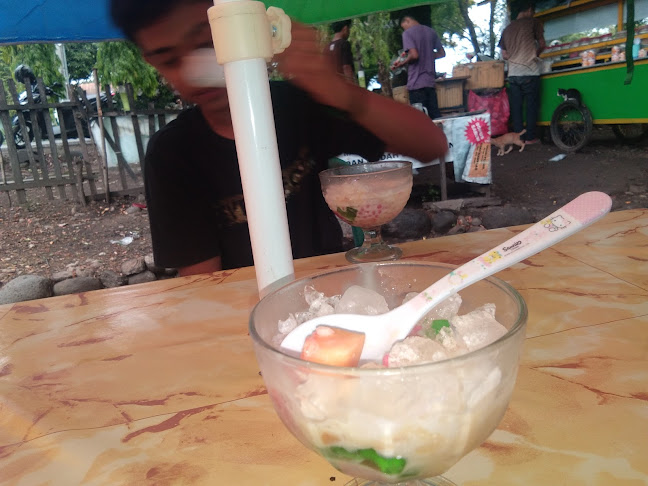 Es Teler 77 Khas Mataram NTB - Gastronomi dan perhotelan