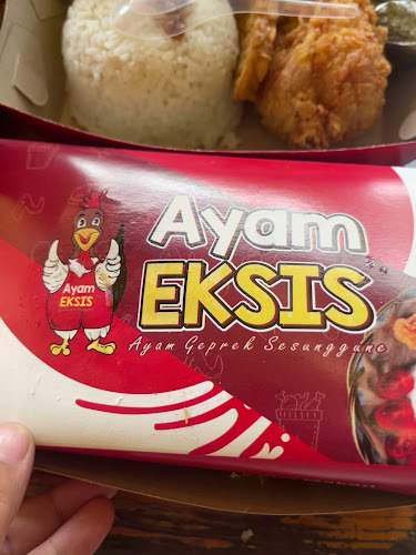 Plat G Cafe Reborn - Gastronomi dan perhotelan