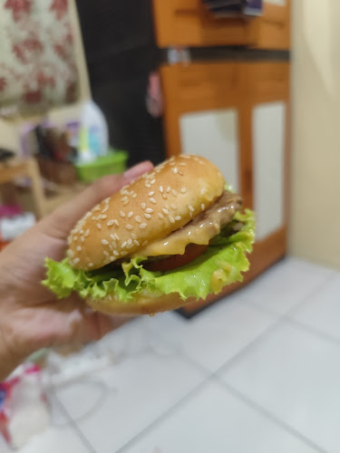 Jl. Taman Siswa No.18, Sekaran, Kec. Gn. Pati, Kota Semarang, Jawa Tengah 50229