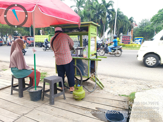 Opinii despre Bubur Kacang Hijau dan Ketan Hitam Rambang în Kota Palembang - Gastronomi dan perhotelan