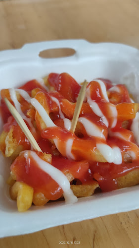 Kedai Fatimah dan Nafisah - Gastronomi dan perhotelan