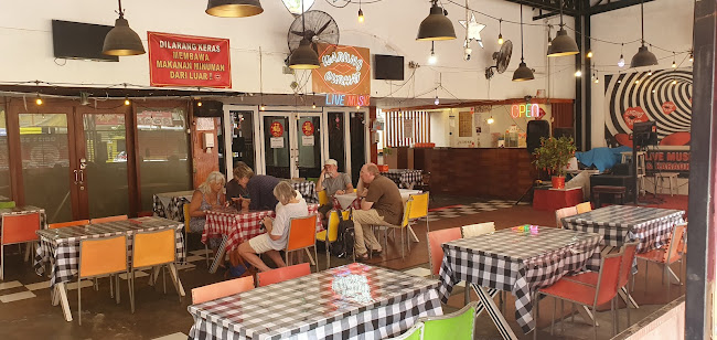 Jl. Bkr Pelajar No.32, Ketabang, Kec. Genteng, Surabaya, Jawa Timur 60272